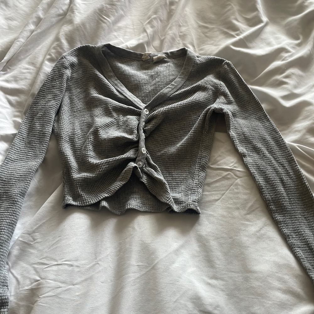 Long sleeve cropped top
